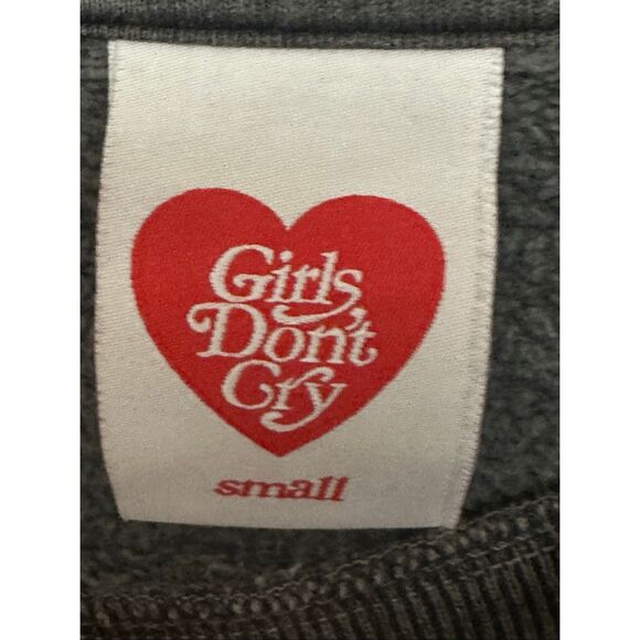 Girls Don't Cry crewneck sweatshirt ( Unisex) Sz: S - Picture 4 of 6